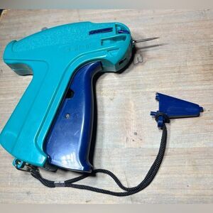 ASKOR Tagging Gun for Clothing 1500 +/- Barbs Price Tag Gun for Clothing EPC